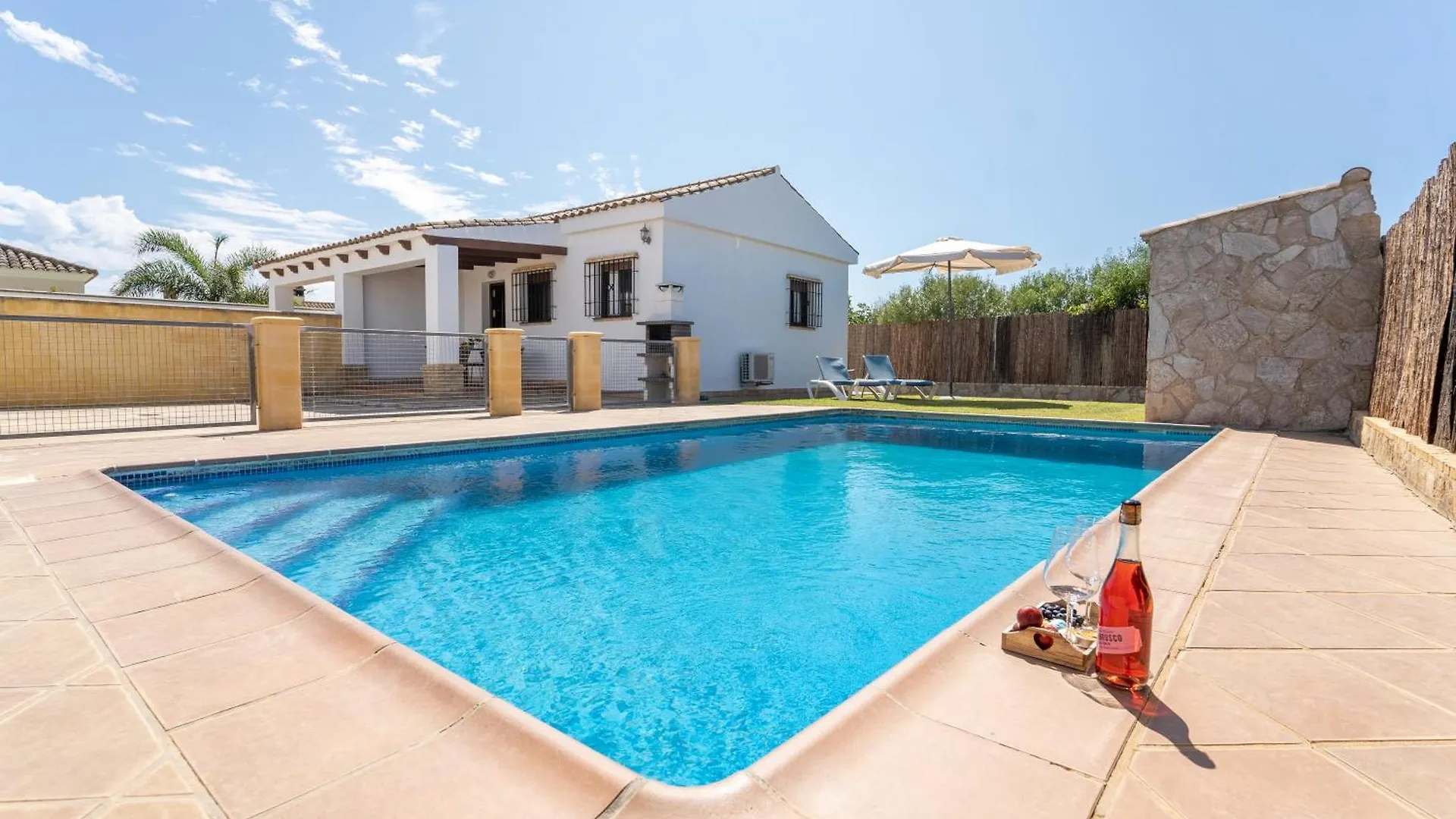 Entrecalas 2 Chalet Con Piscina Privada En Conil, Roche Viejo, Cala Del Aceite Conil De La Frontera